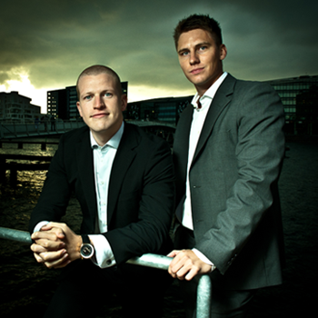 Forfatterne Brian Andersen og Anders Baron